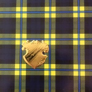 MAC a lady & her tricks buff &line brush collect